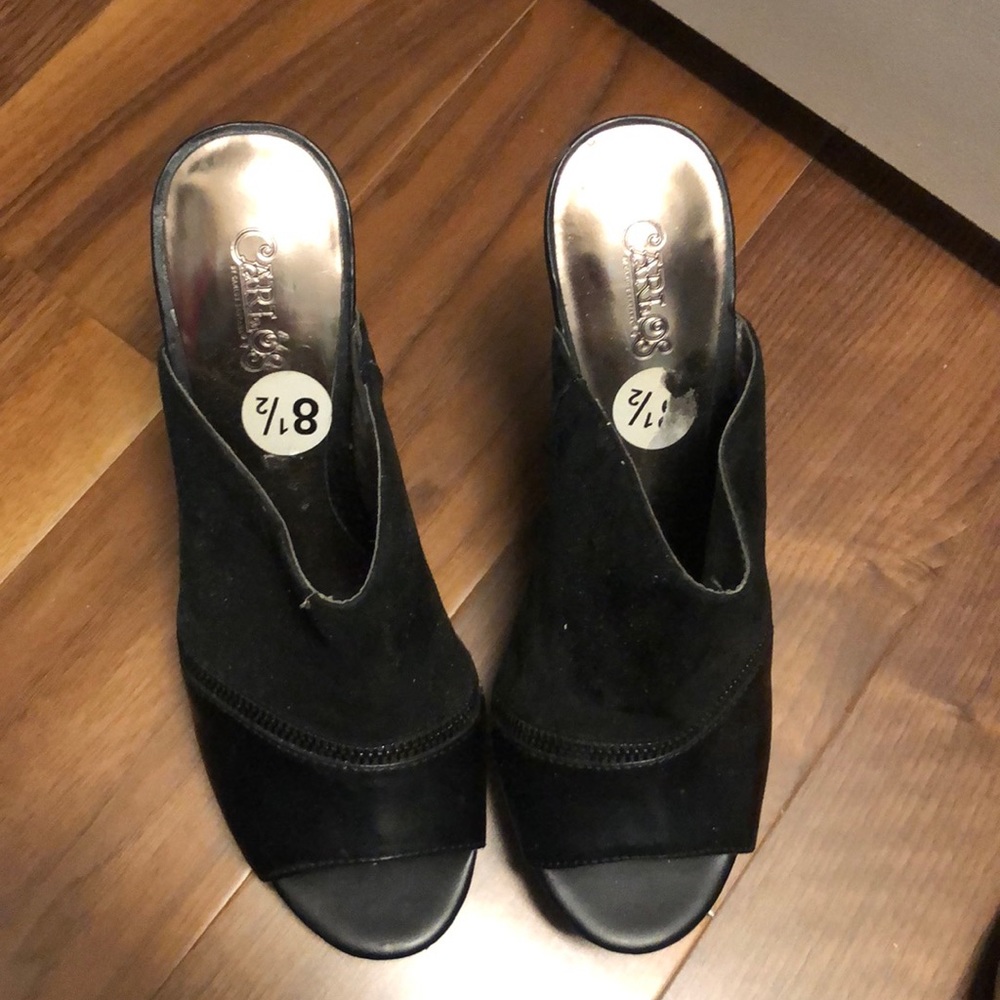 Black wedges